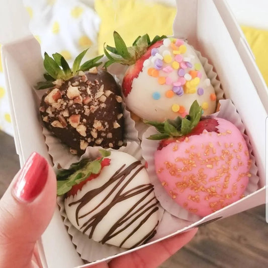 Box of 4 Chocolate Strawberries